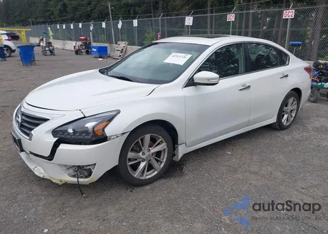 2013 Nissan Altima 2.5 Sv z USA, uszkodzony, nr VIN 1N4AL3AP5DN492547